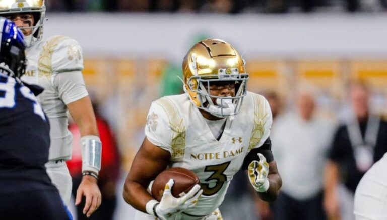 Running Back Logan Diggs