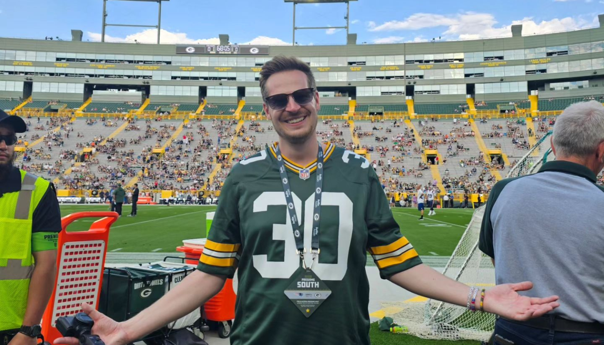 Who Is Tom Grossi? Packers Fan Of The Year: Age And Wikipedia