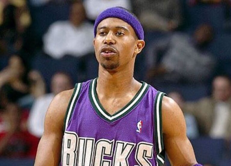 TJ Ford During His Game