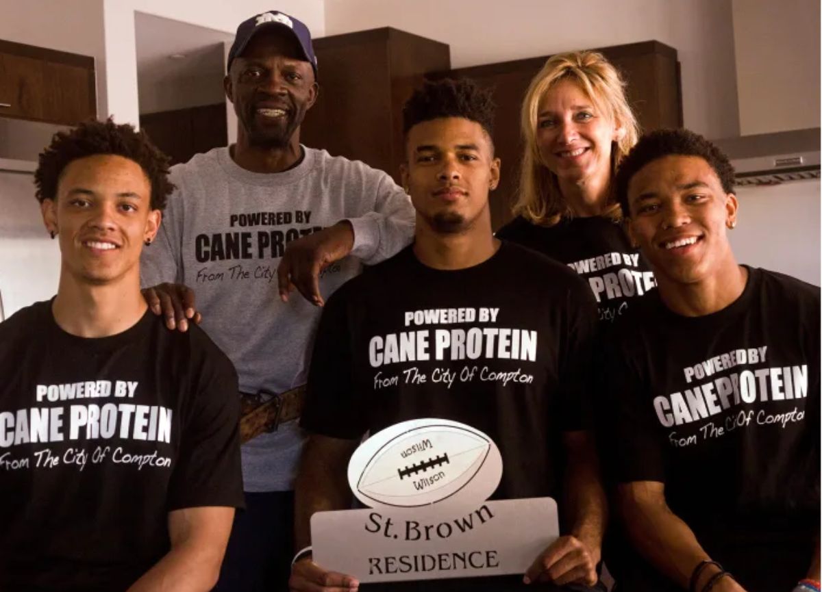 Bodybuilder John Brown Wife And Age All About St Brown Dad