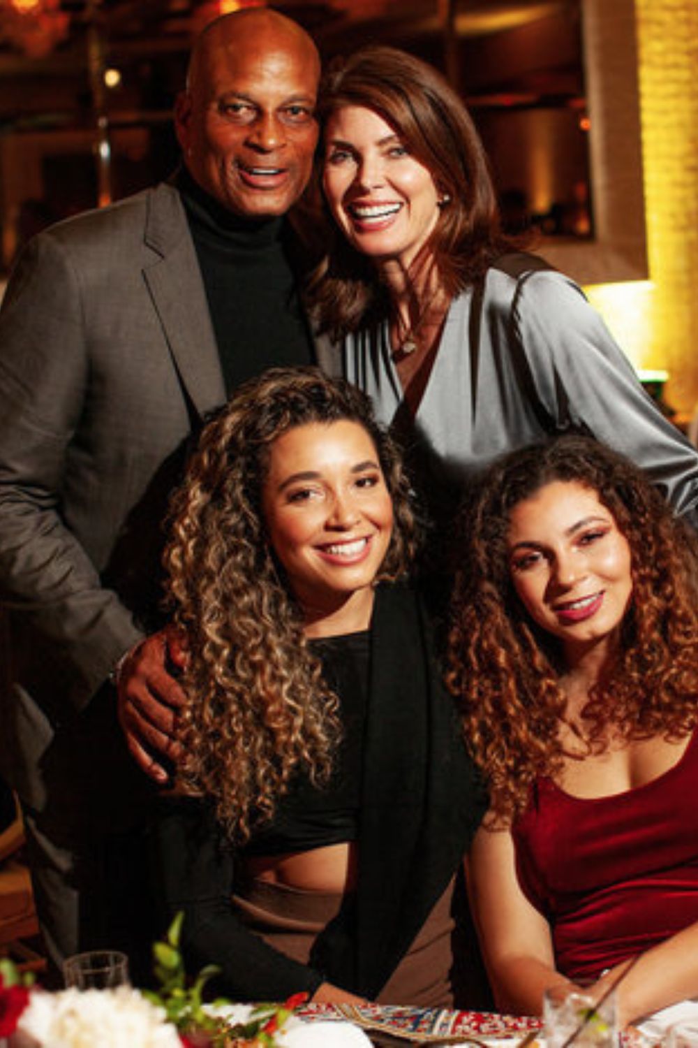 Ronnie Lott With His Wife And Daughters 