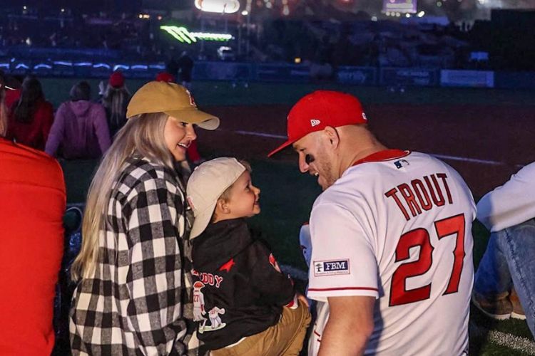 Mike Trout Pictured Earlier This Year With His Wife, And His Son, Beckham 