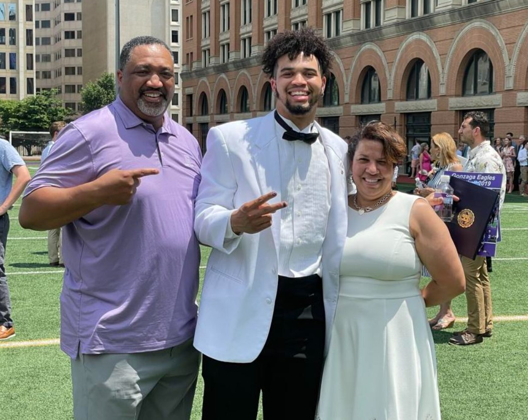 Caleb Williams With His Parents, Carl Williams & Dayna Price