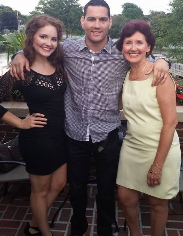 Chris Weidman Pictured With His Sister Colleen Weidman Thompson And His Mother Mary