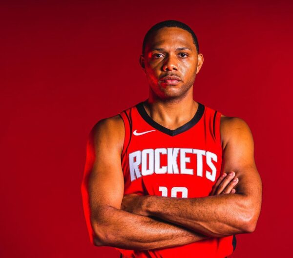 Eric Gordon Clicked In The Rockets Jersey