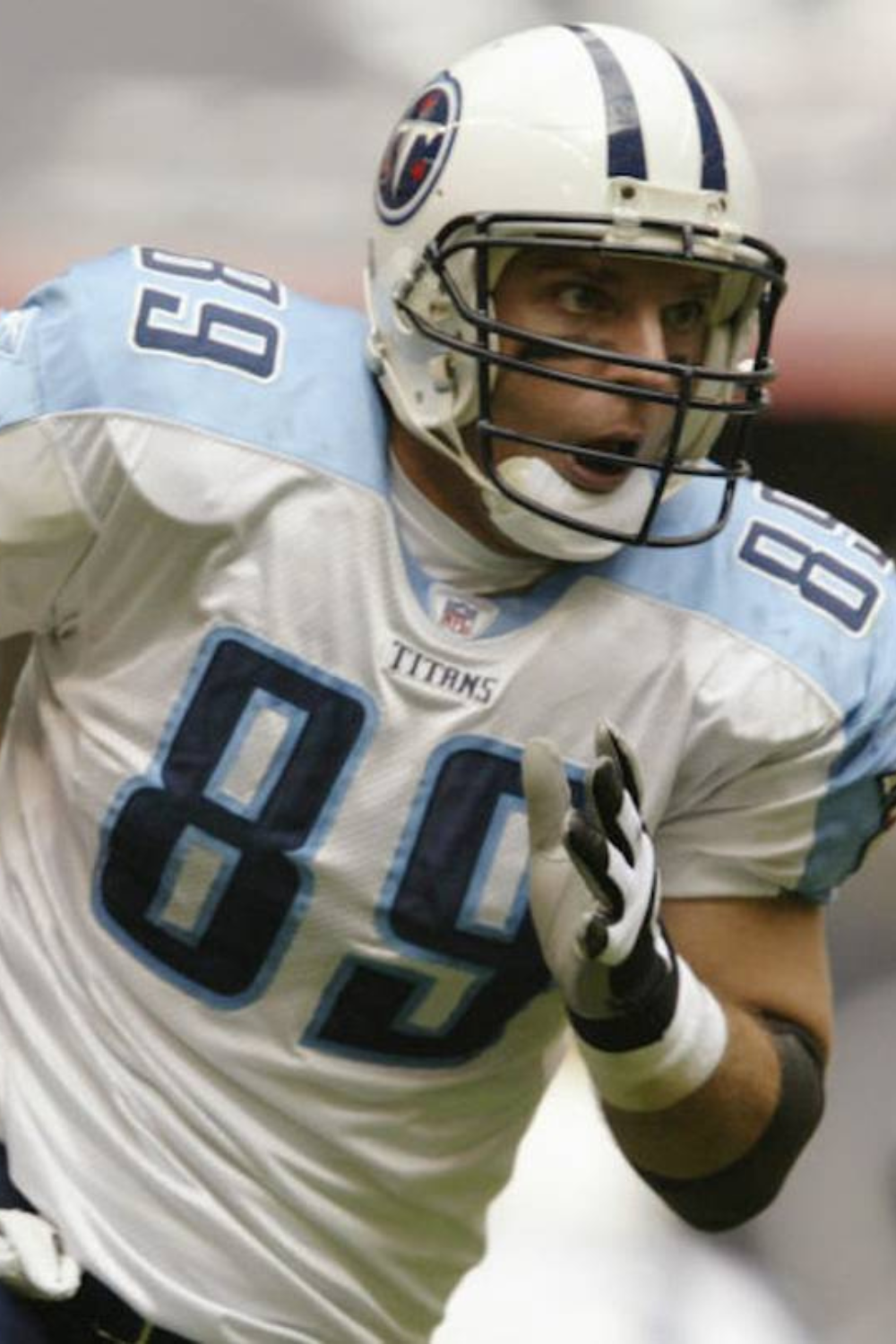 Frank Wycheck Was A Professional Football Tight End