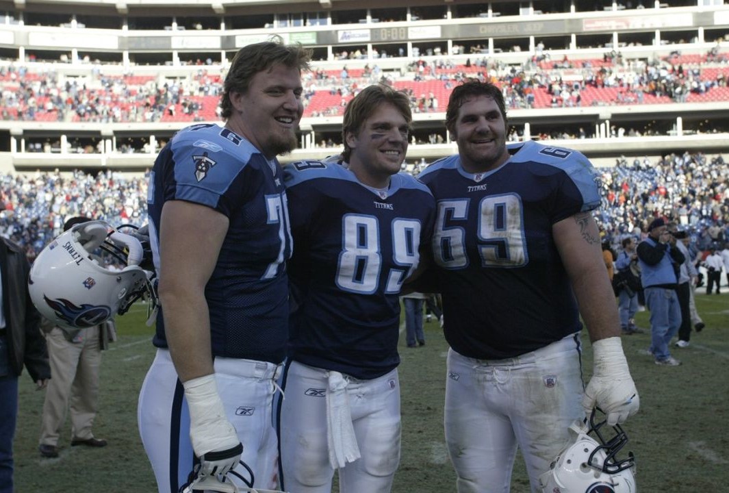 Frank Wycheck With Zach Piller And Other Team Mate