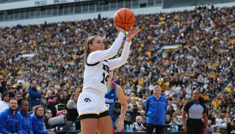 Gabbie Marshall Women's Basketball