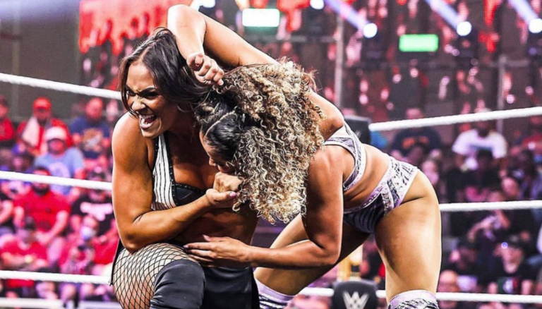 Kiana James On The Ring With Roxanne
