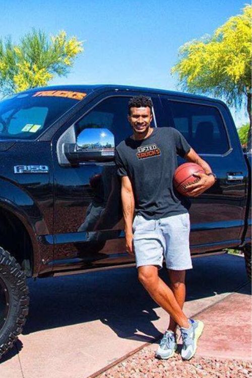 Leandro Barbosa's Net Worth Enables Him To Buy Expensive Cars