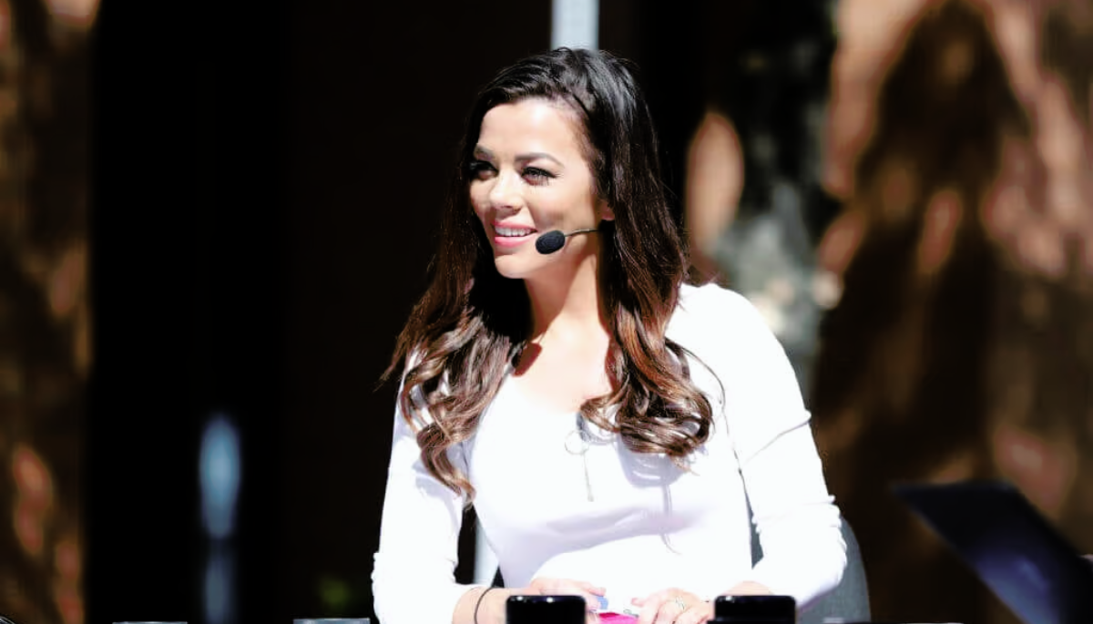 Jackie Redmond Wikipedia And Age: More On Her Husband - Players Bio