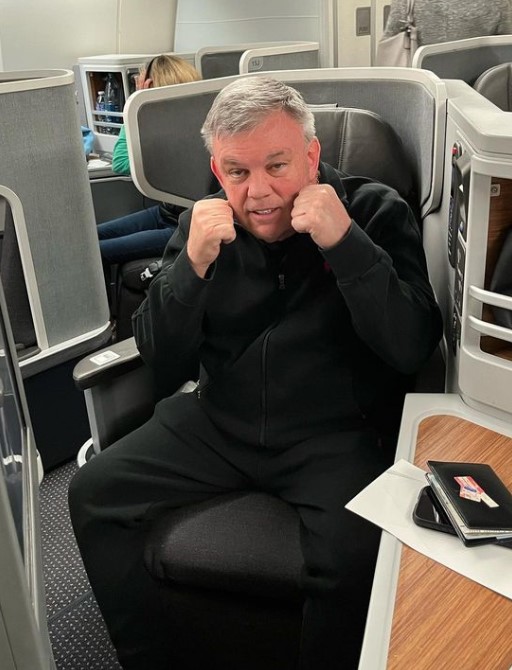 Teddy Atlas does a goofy pose for the camera