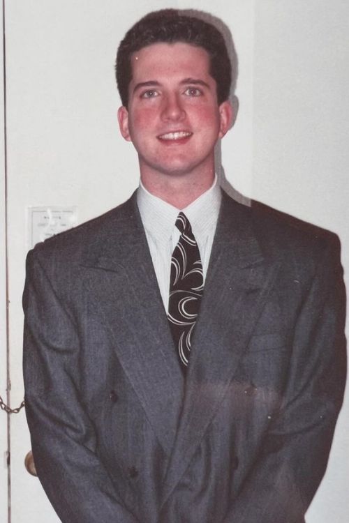 Bill Simmons, An English Television Personality