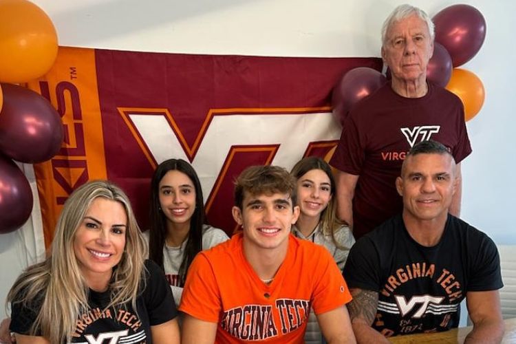 Davi Belfort Pictured With His Family After Signing For Virginia Tech 