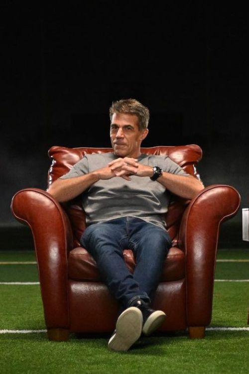Chris Fowler Posing For An Televsion Advertisement