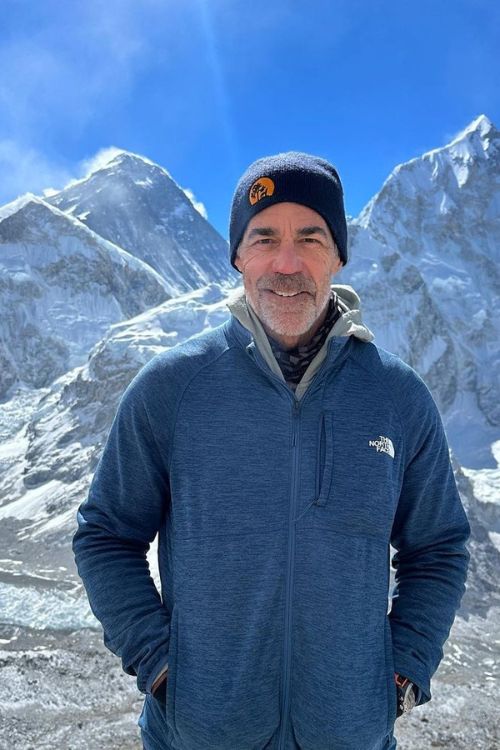 Chris Fowler Posing Infront Of Mount Everest