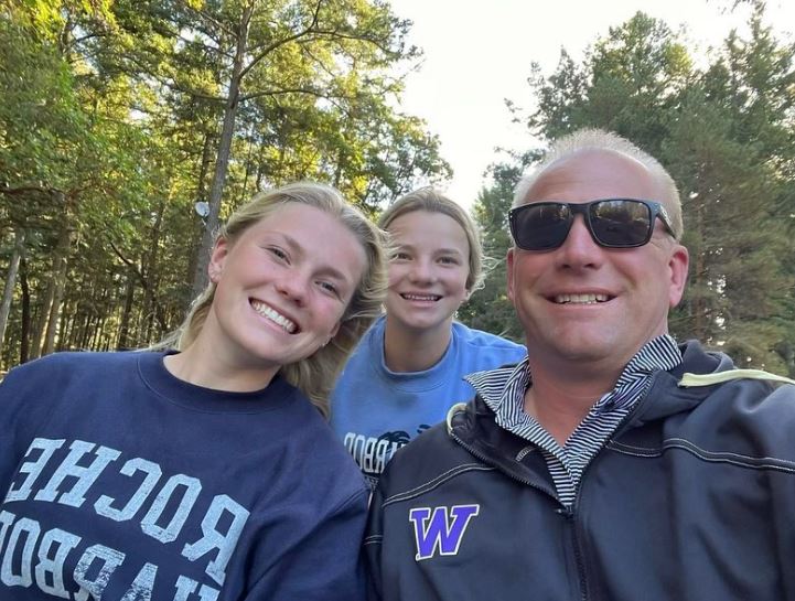 Coach Kalen With His Two Daughters