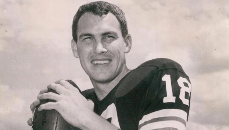 Frank Ryan, A Former NFL QB Died At 87