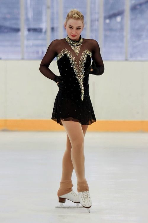 Amber Glenn, A Figure Skater