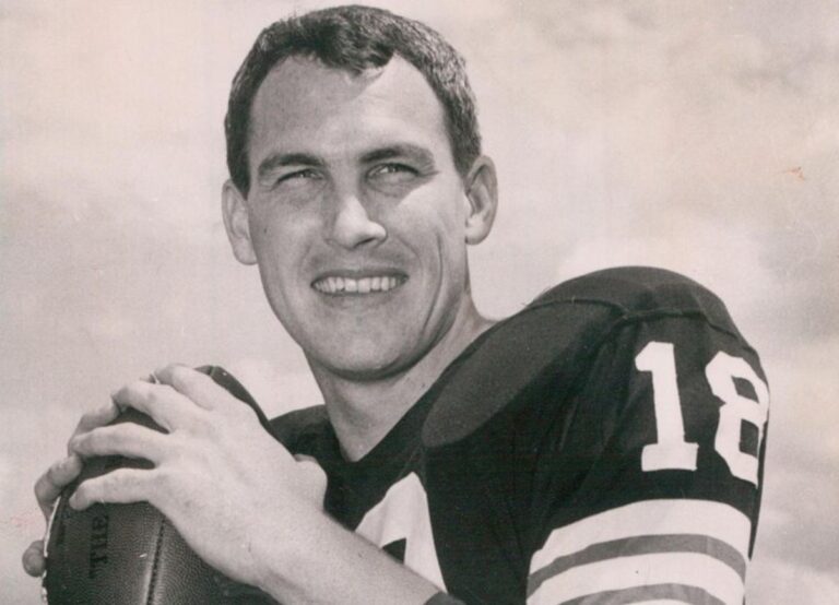 The Browns QB Frank Ryan Played In The League For 12 Years
