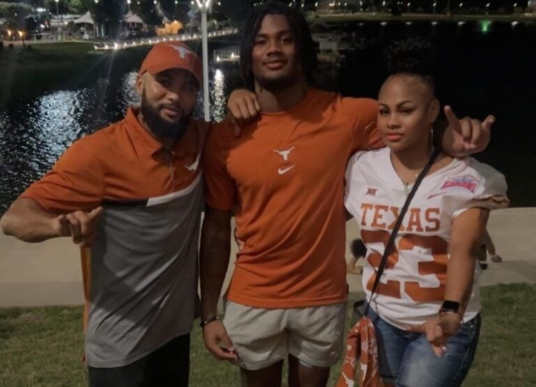 Jaydon Blue Pictured With His Mother, Sha'Qura And His Uncle, Craig