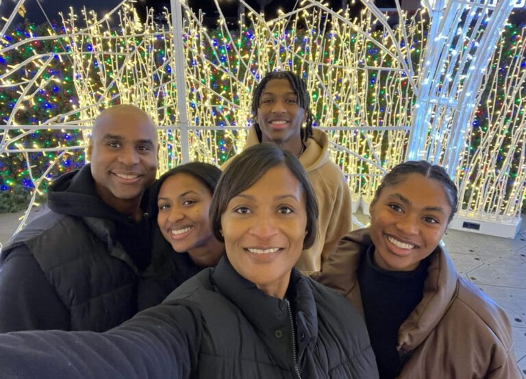 Jett Pictured With His Parents, Sharia And Jerrod, And His Two Sisters