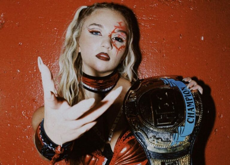 Julia Hart Pictured With Her Belt In November 2023