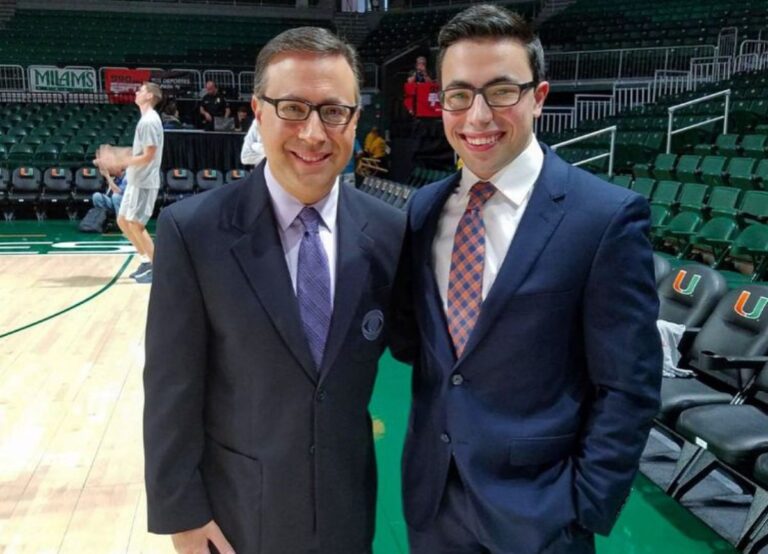 The Father-Son Duo Of Noah And Ian Eagle Pictured In 2018 Announcing The Same Game