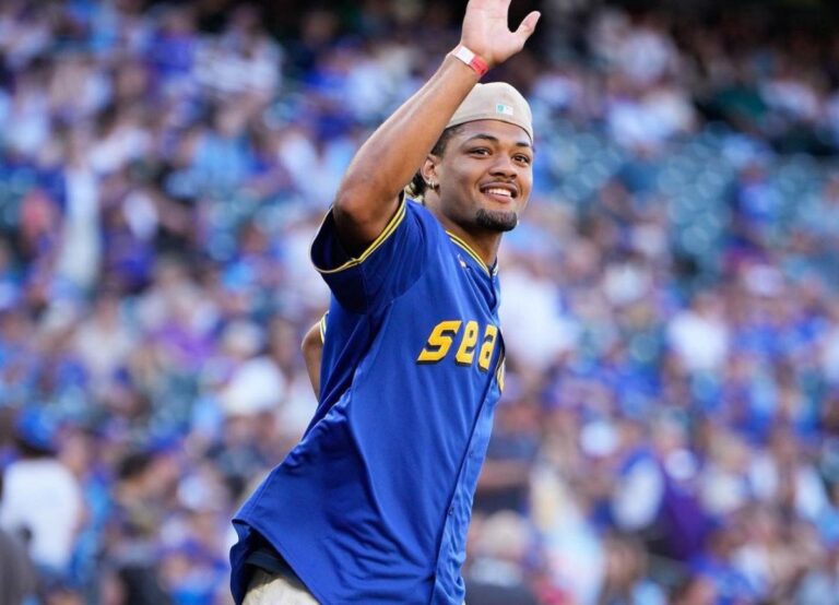 Rome Odunze Waves At The Seattle Mariners Crowd At T Mobile Park