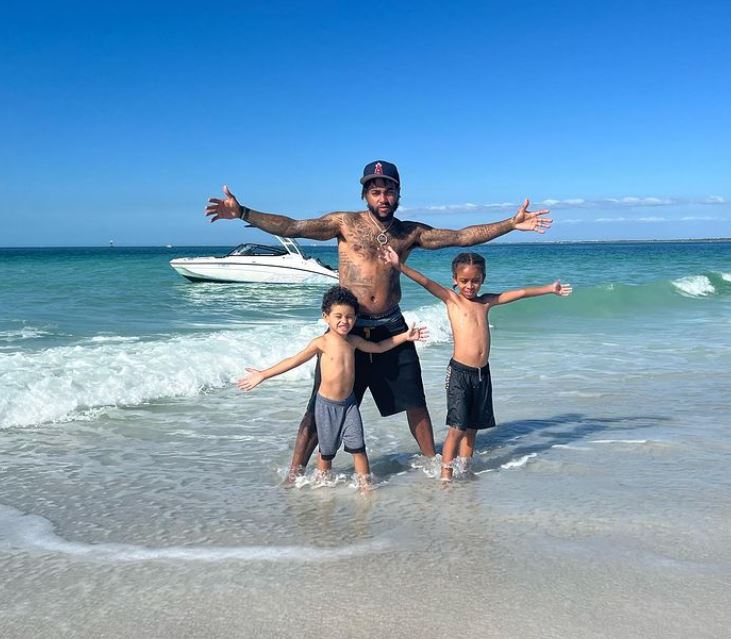Desean Jackson With His Sons
