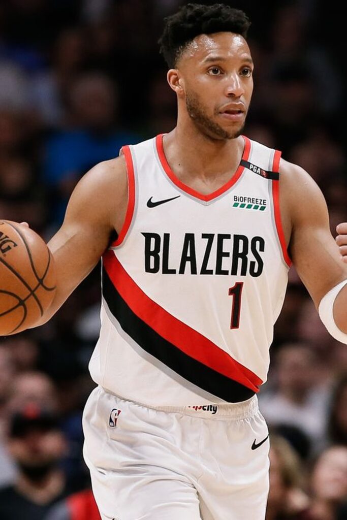 Evan Turner Wife Is He Married? Daughter Aubrey Players Bio