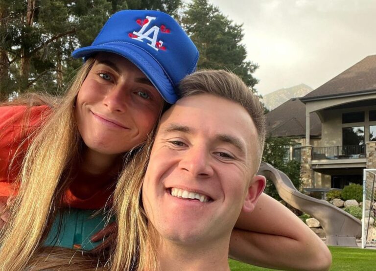 Steven Ashworth With His Wife