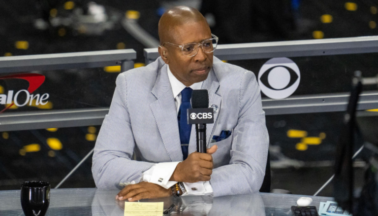 Does Kenny Smith Have Sister? Parents And Family