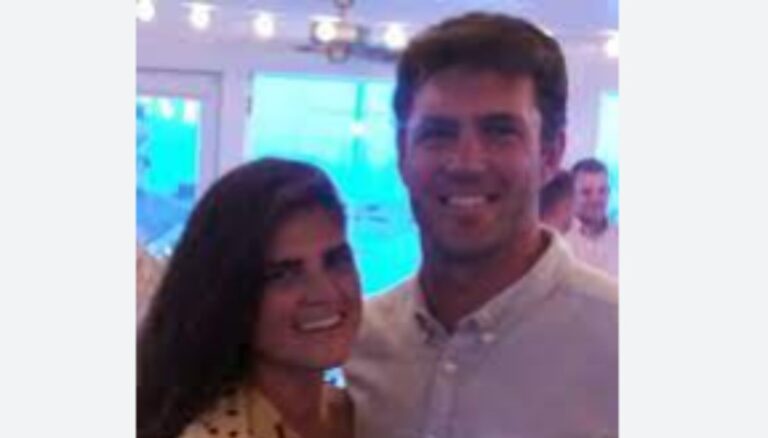Zac Robinson Wife