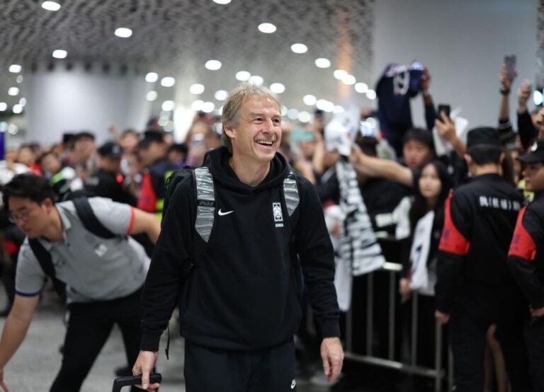 Jurgen Klinsmann Pictured During The Asian Cup Tournament