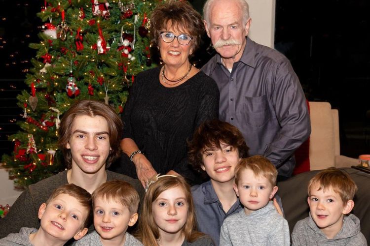 Lanny And Ardell Pictured With Their Grandsons In Christmas 2019