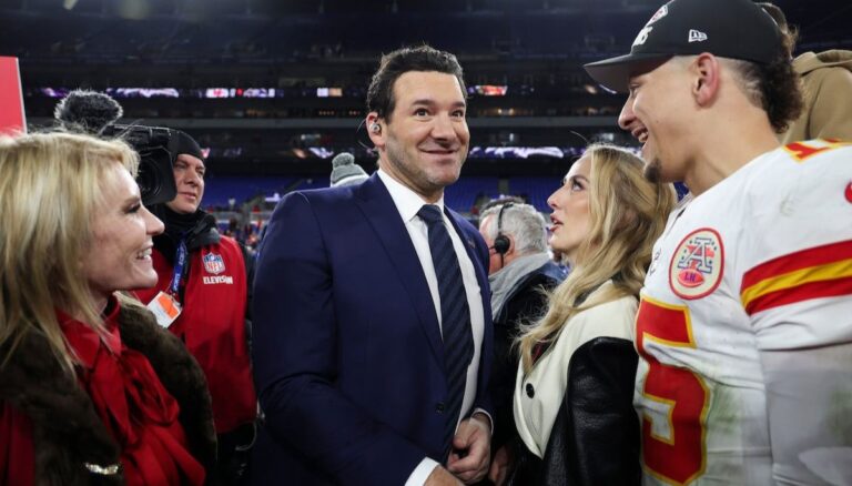 Tony Romo Talks To Patrick Mahomes And Brittany Mahomes After The AFC championship