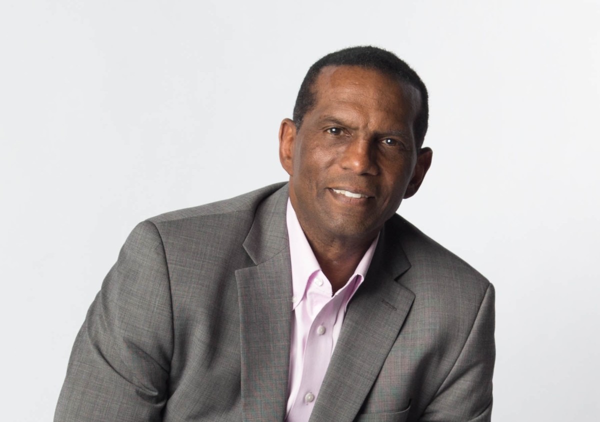 Burgess Owens Is Serving As The U.S. Representative For Utah's 4th ...