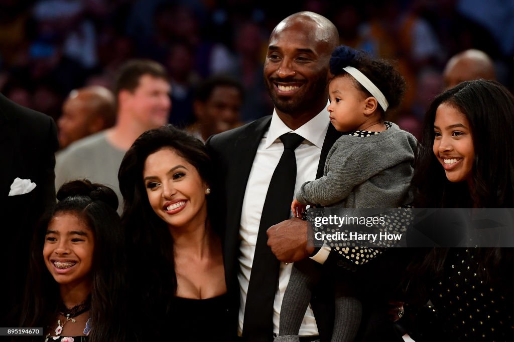 kobe-bryant-with-his-wife-vanessa-bryant-and-3-daughters-players-bio