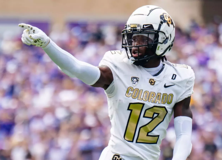 Worrying News for Travis Hunter Amid Intense Kansas State Matchup