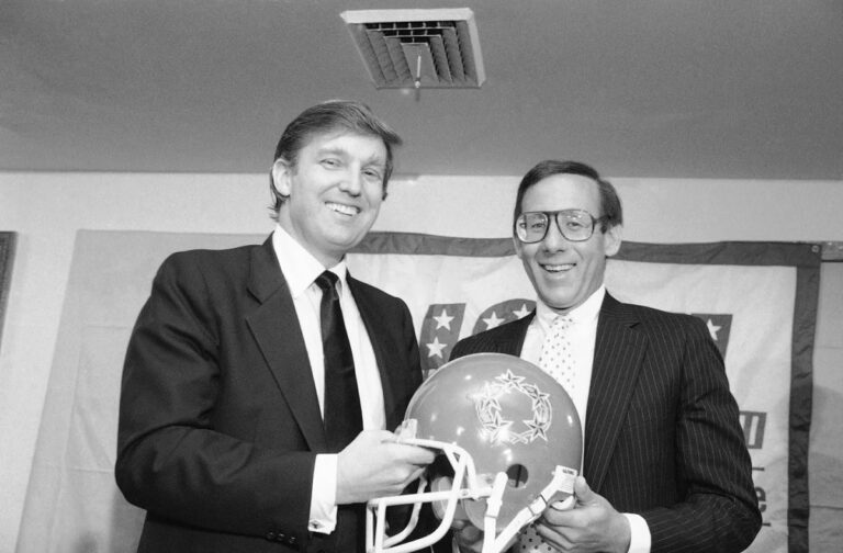 Donald Trump Buffalo Bills