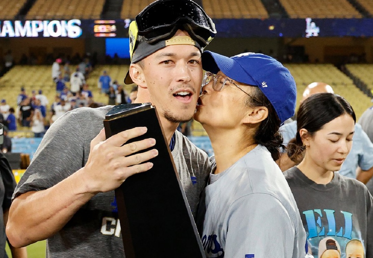 American Professional Baseball Player Tommy Edman Embraces His Mother's ...