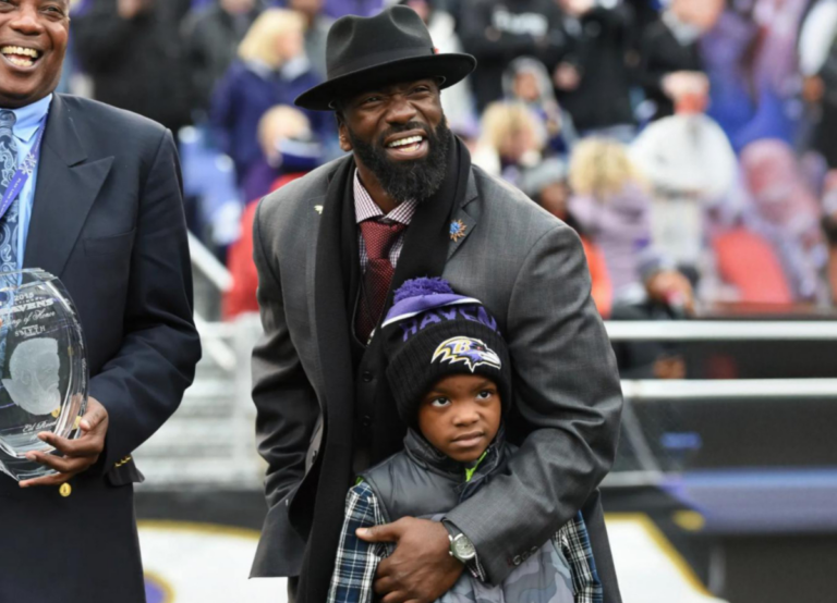 Former Baltimore Ravens Safety Ed Reed Has A Son With A Mystery Woman From Boston