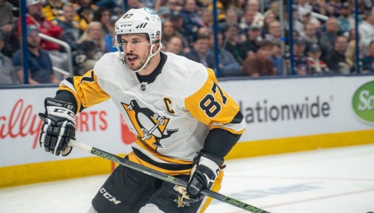 Sidney Crosby wife