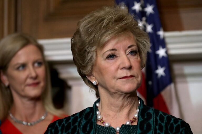 linda mcmahon net worth