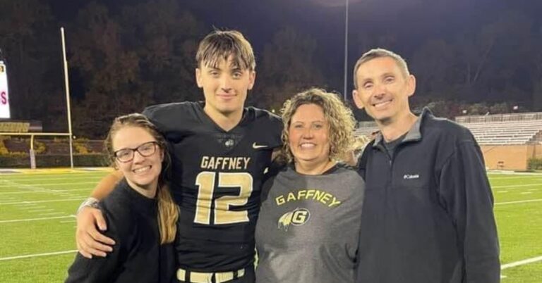 Grayson Loftis Parents