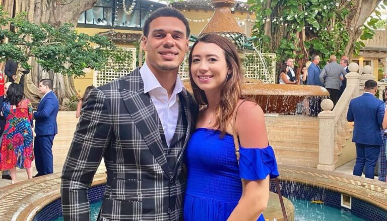 Justin Simmons Wife