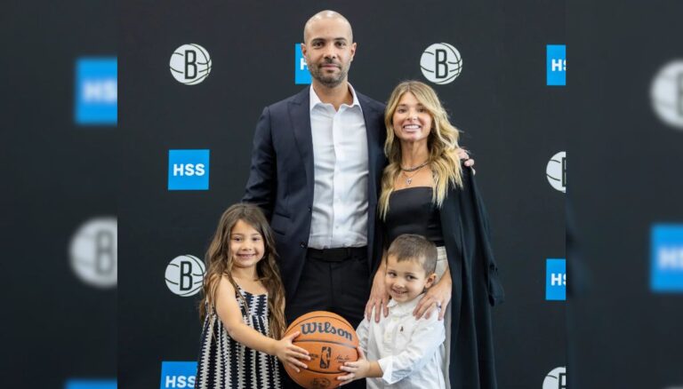 Jordi Fernández with his wife, Kelsey, and their two kids
