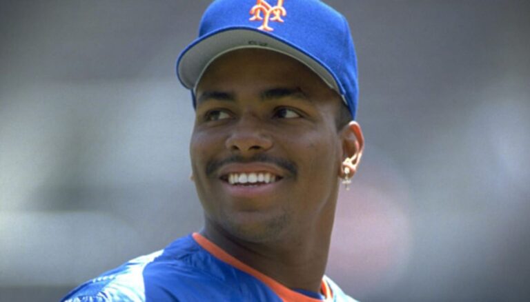 The Former New York Mets' Player Bobby Bonilla Pictured In The Mets' Color During His Early Years