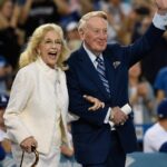 Vin Scully and his wife, Sandra Hunt Scully, at the Dodger Stadium in 2016